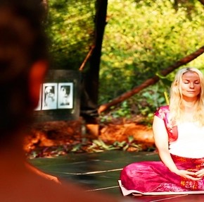 YOGA IN INDIA - Yoga Holidays, Adventures & Retreats with Wenche Beard